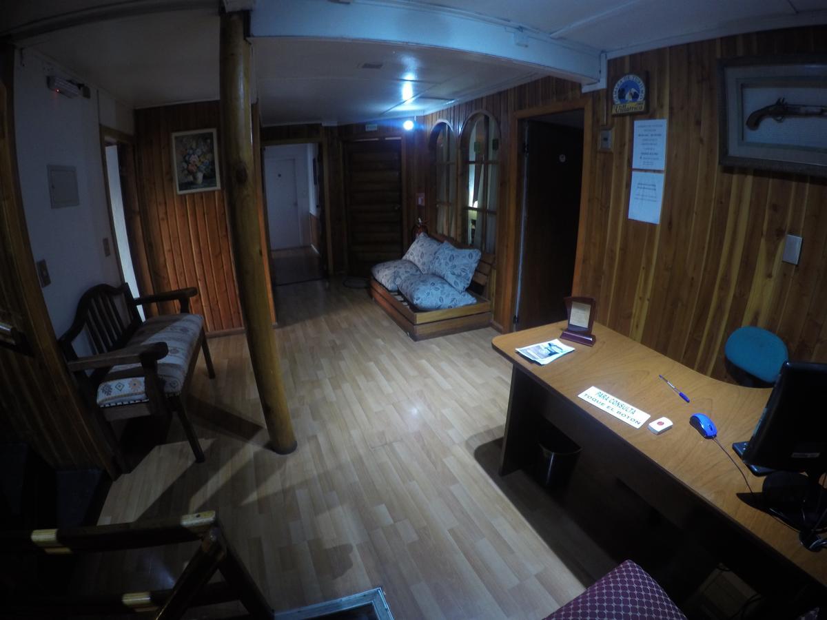 Hostal Valentino Villarrica Exterior photo